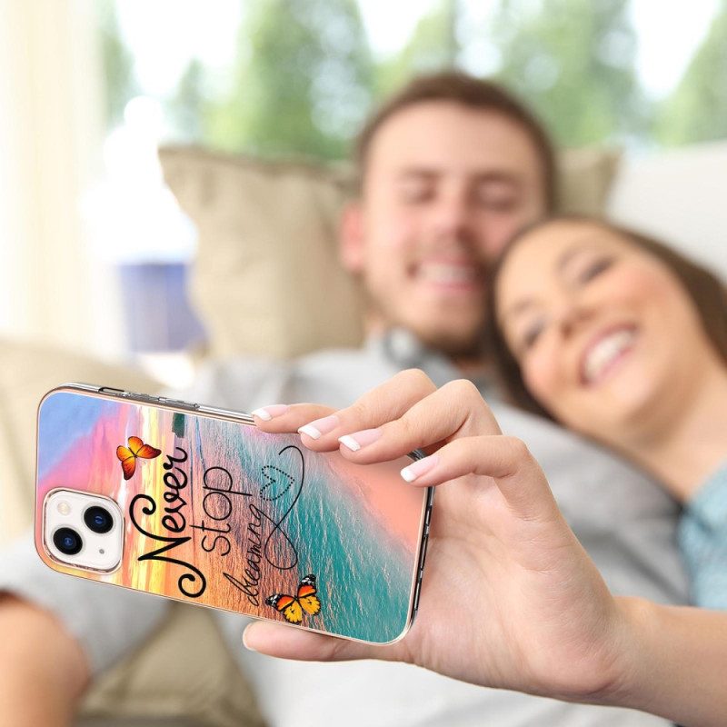 Cover iPhone 15 Non Smettere Mai Di Sognare